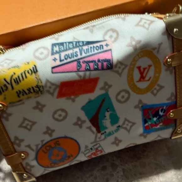 BRAND NEW STUNNING FASHION TRUNK-PM SIZE-PATCHES COLLECTION - Picture 2 of 6